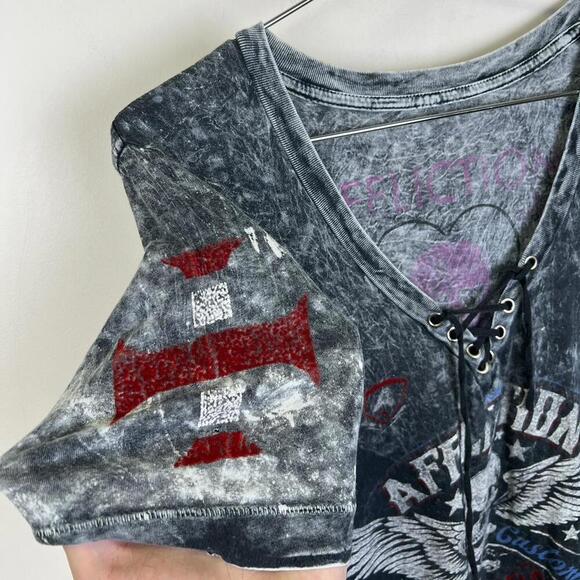 Vintage Y2K Affliction Vintage Skull T-Shirt - Distressed - Picture 4 of 5